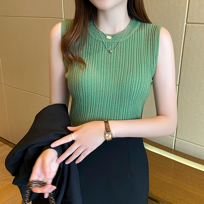 HF-TT01: Knitted Solid Color Tank Top Round Neck